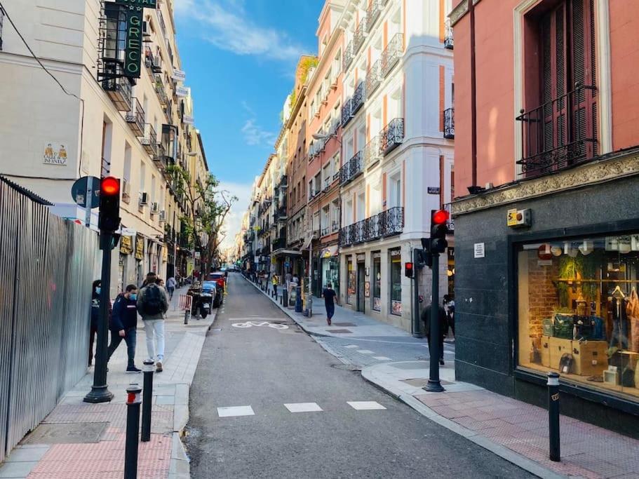 Apartamento En La Calle Hortaleza De Madrid Centro Exteriör bild